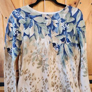 Alfred Dunner floral tunic with metal beading detail. Long sleeved.
